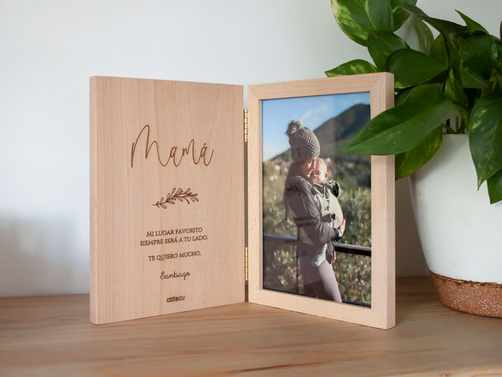 marco-libro-madera-personalizado-criscu