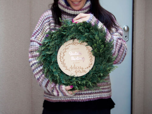 adorno-navideño-para-puerta-de-entrada