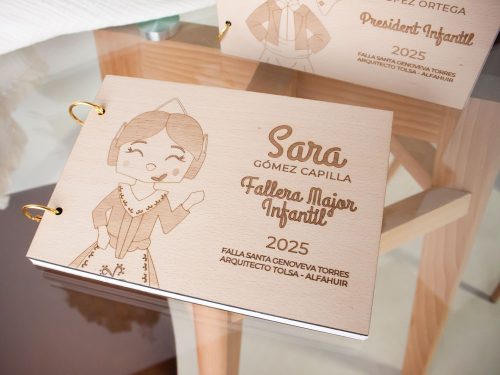 álbum-regalo-fallera-major-infantil