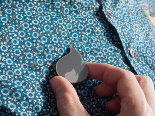 broche-blusón-con-forma-de-llama