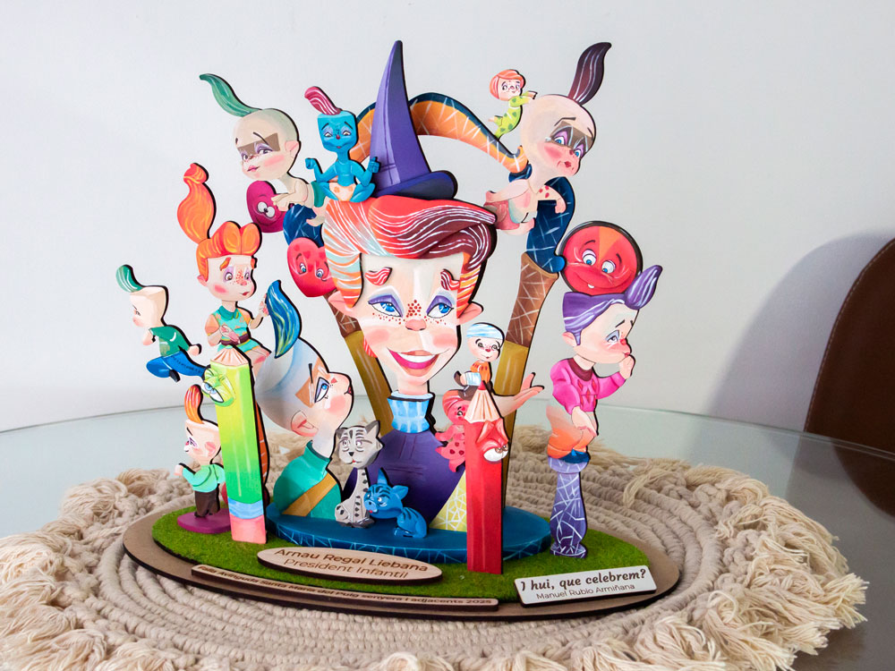 Falla-Avinguda-Santa-Maria-del-Puig-senyera-i-adjacents